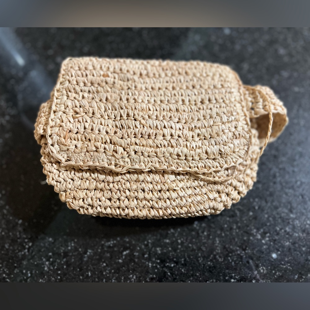 Hat Attack Straw Belt Bag